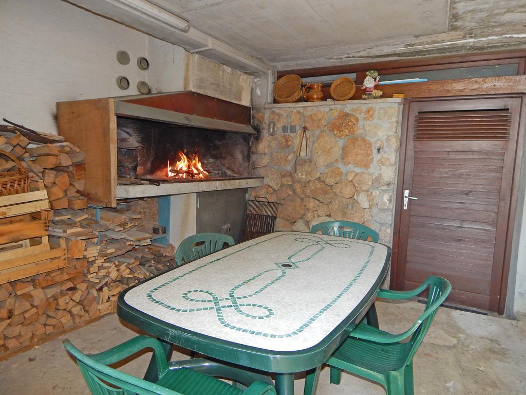 Villa Maristika Omiš Eksteriør bilde